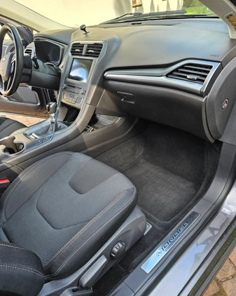 Ford Mondeo cena 64700 przebieg: 59200, rok produkcji 2017 z Mińsk Mazowiecki małe 106